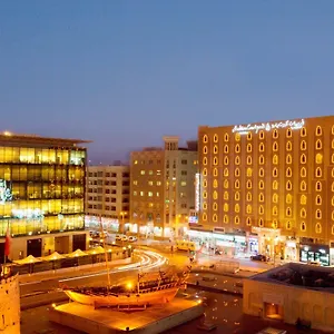 Arabian Courtyard & Отель